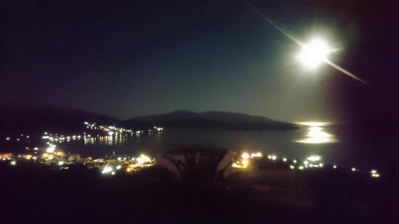 Marmari View Villa Екстериор снимка